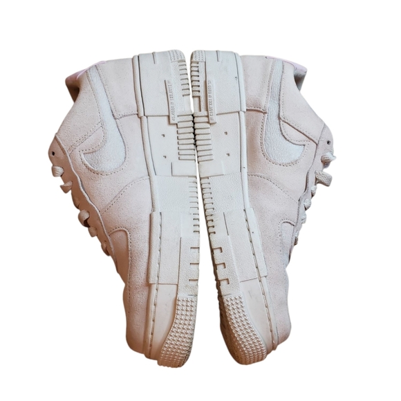 Nike Air Force Ones Pixel Size 8 - Picture 3 of 8